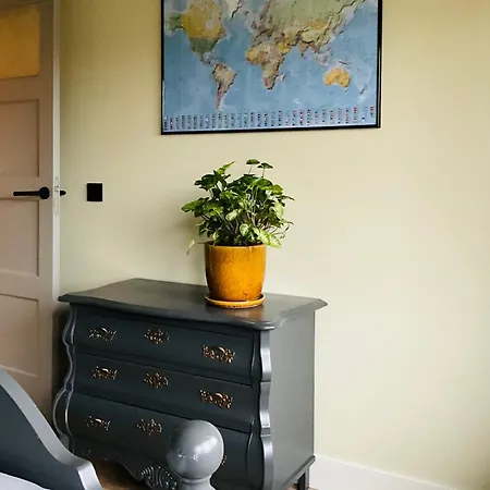 Villa Luxurious Renovated Home, Retro Touch! Eindhove