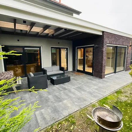 Luxurious Renovated Home, Retro Touch! * Eindhove